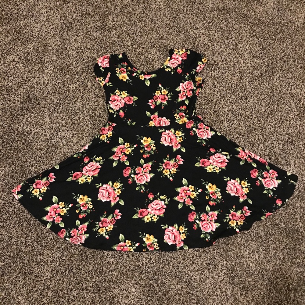 Dress - Picture 2 of 2